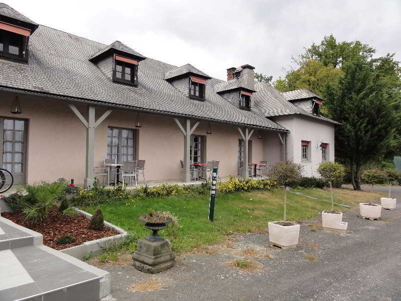 Hotel Restaurant Les Coquelicots, The Originals Relais Saint-Pardoux-l'Ortigier Экстерьер фото